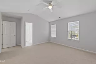 204 Cline Falls Dr, Holly Springs, NC 27540 - Photo 20
