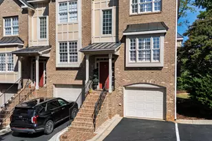 1347 Cameron View Ct, Raleigh, NC 27607 - Photo 6