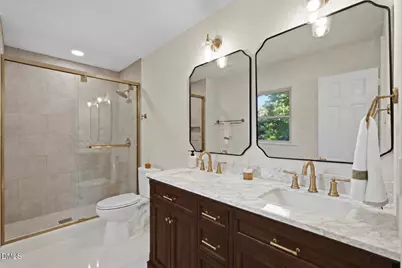 4900 Larchmont Drive, Raleigh, NC 27612 - Photo 28