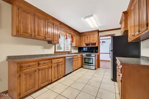 1003 W Pope St, Dunn, NC 28334 - Photo 16