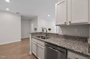 524 Aberdeen Dr, Chapel Hill, NC 27516 - Photo 10