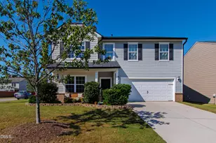 2609 Tummel Ln, Fuquay-Varina, NC 27526 - Photo 2