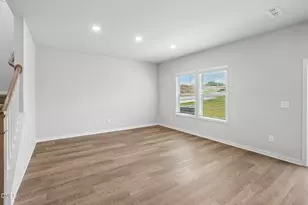 5918 Fallowfield Ln, Raleigh, NC 27616 - Photo 10