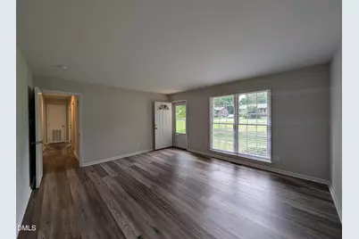118 E McIver Street, Zebulon, NC 27597 - Photo 6