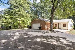 8304 Hillcrest Farm Rd, Sanford, NC 27330 - Photo 14
