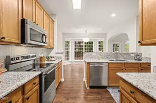 4921 Delta Lake Dr, Raleigh, NC 27612 - Photo 12