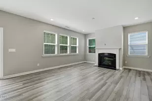 313 Summer Ranch Dr, Fuquay-Varina, NC 27526 - Photo 8