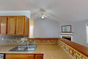 904 Oakwater Dr, Garner, NC 27529 - Photo 8