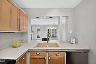 512 Springfork Dr, Cary, NC 27513 - Photo 20