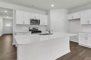 132 Lone Star Dr, Lillington, NC 27546 - Photo 4