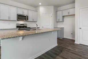 346 Chapel St, Fuquay Varina, NC 27526 - Photo 6