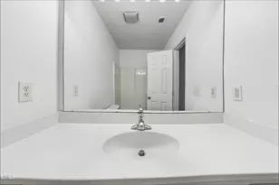 404 McKinley Ct, Mebane, NC 27302 - Photo 10