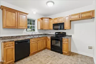 404 McKinley Ct, Mebane, NC 27302 - Photo 6