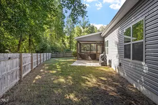 295 Fairview St, Clayton, NC 27520 - Photo 30