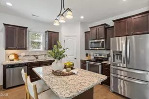 295 Fairview St, Clayton, NC 27520 - Photo 10