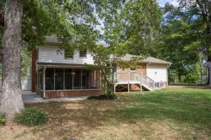 8208 Hillside Dr, Raleigh, NC 27612 - Photo 36