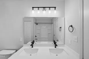 5221 Malik Dr, Durham, NC 27703 - Photo 14