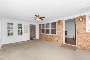 700 E Harnett St, Dunn, NC 28334 - Photo 22