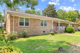 700 E Harnett St, Dunn, NC 28334 - Photo 2