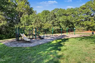 102 Forest Hills Ct, Cary, NC 27511 - Photo 34