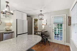 2542 Noble Rd, Raleigh, NC 27608 - Photo 12