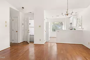 101 Standish Dr, Chapel Hill, NC 27517 - Photo 8