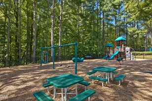 200 Killingsworth Dr, Cary, NC 27518 - Photo 64