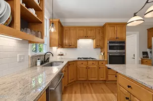 200 Killingsworth Dr, Cary, NC 27518 - Photo 18