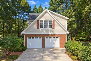 200 Killingsworth Dr, Cary, NC 27518 - Photo 6