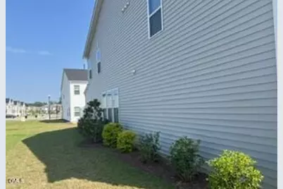 744 Ridge Cliff Lane, Zebulon, NC 27597 - Photo 4