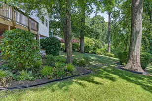 2126 Woodview Dr, Raleigh, NC 27604 - Photo 34