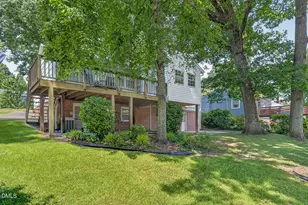 2126 Woodview Dr, Raleigh, NC 27604 - Photo 38