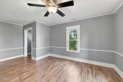 113 W Sycamore Street, Zebulon, NC 27597 - Photo 18