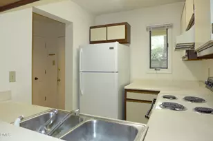 710 Martin Luther King Junior Blvd, Chapel Hill, NC 27514 - Photo 8