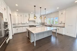 301 Addison Pond Dr, Holly Springs, NC 27540 - Photo 2