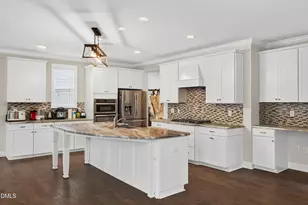 201 Patterson Ct, Cary, NC 27513 - Photo 2