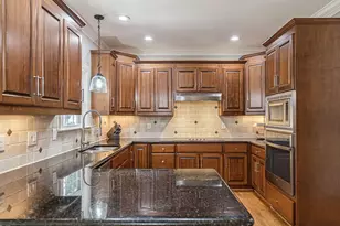 420 Falls Dr, Clayton, NC 27527 - Photo 12