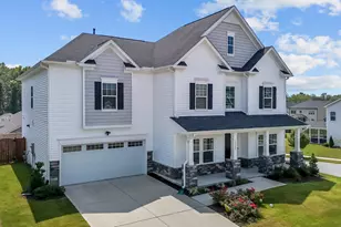 3602 Longleaf Estates Dr, Raleigh, NC 27616 - Photo 2