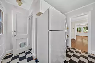 1829 Arlington St, Raleigh, NC 27608 - Photo 12