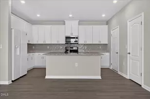 109 Boone Lake Way, Fuquay Varina, NC 27526 - Photo 10