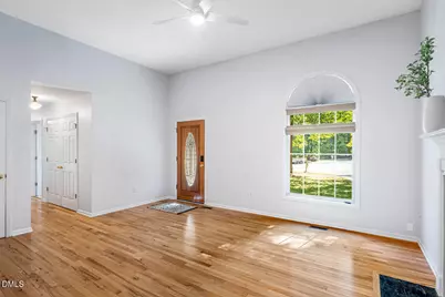 624 Casey Lane, Mebane, NC 27302 - Photo 2