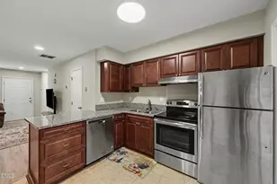 111 Coleridge Ct, Carrboro, NC 27510 - Photo 10