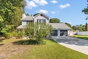 207 Oakview Dr, Raeford, NC 28376 - Photo 6