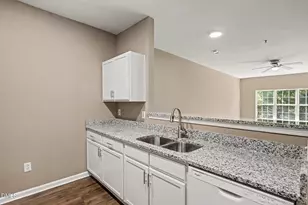 133 Sturbridge Dr, Clayton, NC 27520 - Photo 8
