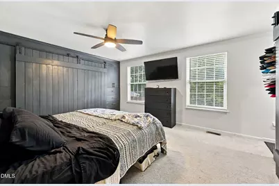 2117 Treverton Place, Raleigh, NC 27609 - Photo 34