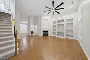 6829 Middleboro Dr, Raleigh, NC 27612 - Photo 24