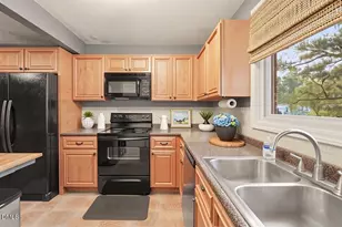 211 Burton Ave, Dunn, NC 28334 - Photo 8