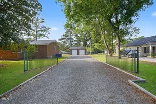 211 Burton Ave, Dunn, NC 28334 - Photo 34