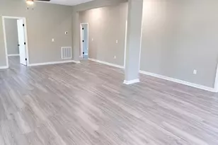 504 N Oakland St, Gastonia, NC 28052 - Photo 6