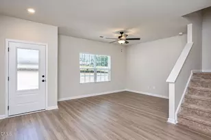 38 Seville Wy, Clayton, NC 27520 - Photo 2